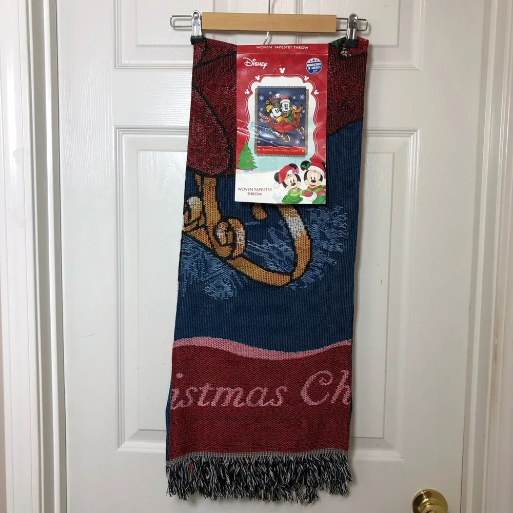 Disney Mickey Minnie Pluto Sleigh Ride Woven Made USA Tapestry Throw 48x60 Inch